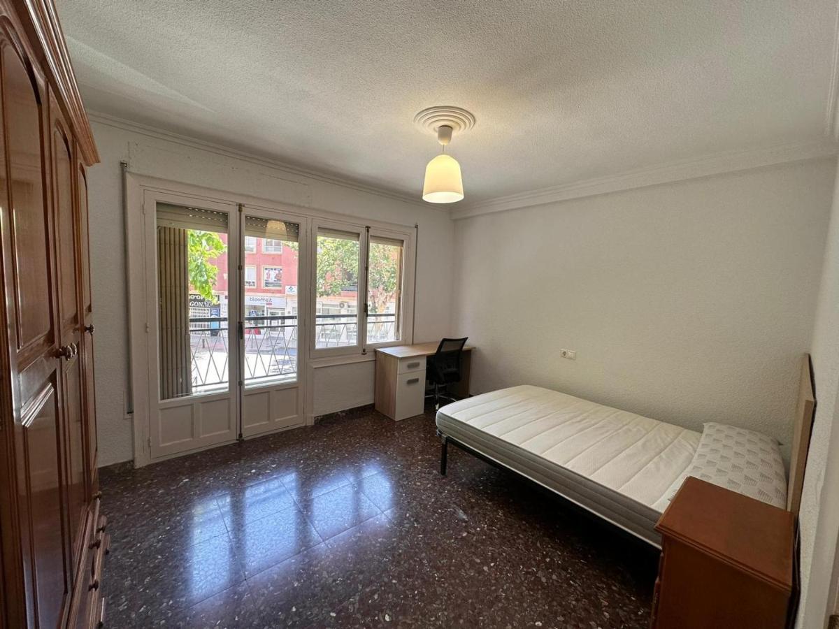 Piso 4 Dormitorios Centrico Con Gran Terraza San Juan  Dış mekan fotoğraf